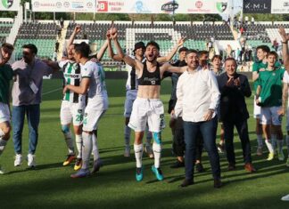 Denizlispor kurtuluş ateşini yaktı