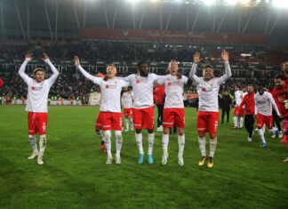 Sivasspor taraftarına Türkiye Kupası finali için otobüs desteği