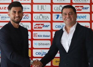 Antalyaspor’un yeni transferi Soner Aydoğdu resmi imzayı attı