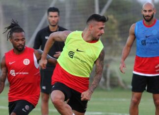 Antalyaspor tam kadro Trabzonspor maçına hazırlanıyor