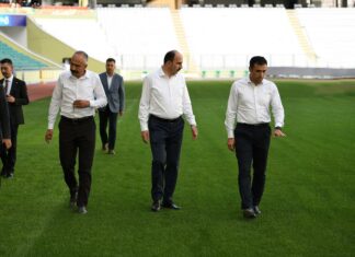 Konya Büyükşehir Stadyumu’nda hibrit çim çalışmaları başladı