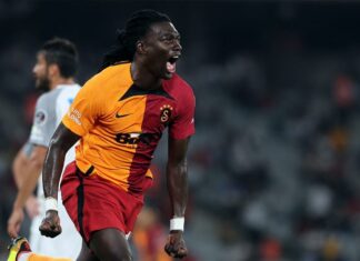 Galatasaray haberi | Bafetimbi Gomis: Bir aslan, ailesini her zaman korur