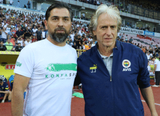 Konyaspor Teknik Direktörü İlhan Palut: Fenerbahçe'den daha iyiydik, daha çok istedik!