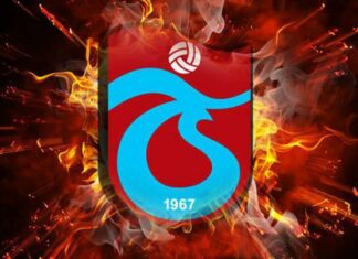 Flaş Trabzonspor açıklaması: İkinci yarıdaki oyunu için tüm eleştirileri göğüslemek zorundadır!