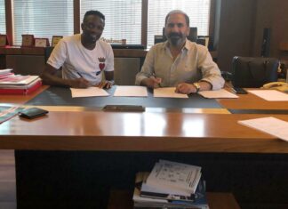 Transfer haberi: Ahmed Musa resmen Sivasspor'da