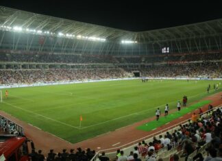 Sivasspor-Slavia Prag maçının biletleri satışa çıktı