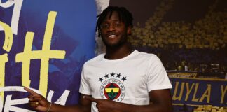 Fenerbahçe'nin yeni golcüsü Michy Batshuayi: Sabırsızlıkla takımım için gol atmayı bekliyorum