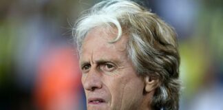 Fenerbahçe'de Jorge Jesus, Dinamo Kiev maçına tek değişiklikle çıktı