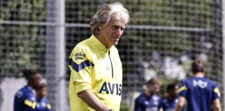 Fenerbahçe'de Jorge Jesus'u bekleyen zor tercih