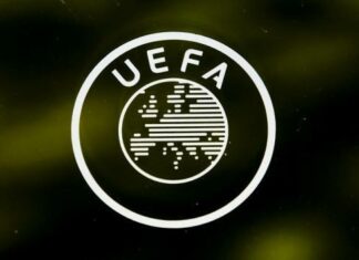 UEFA'dan tribünde Türk bayrağı yakılmasına soruşturma