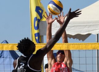 FIVB U19 Plaj Voleybolu Dünya Şampiyonası'nda heyecan sürüyor