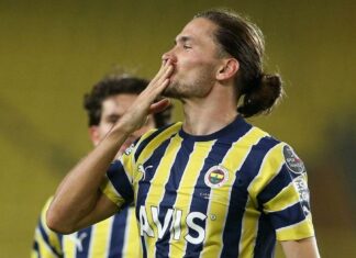 Fenerbahçeli Miguel Crespo, top kazanmada Avrupa'nın zirvesinde