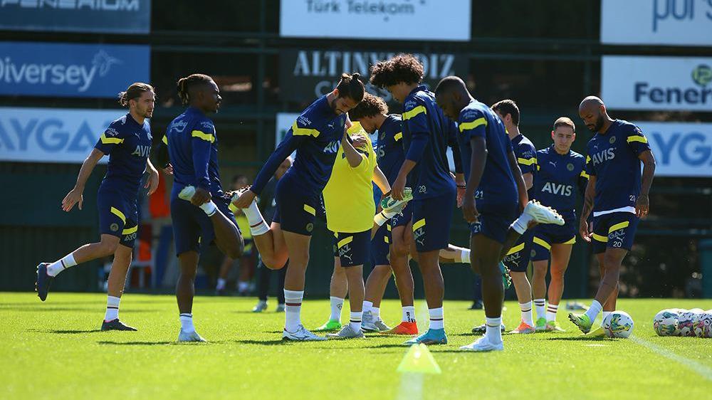 Fenerbahçe'de derbi hazırlıkları bugün başlıyor