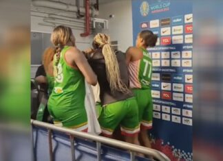 FIBA Kadınlar Dünya Kupası maçının ardından iki Malili basketbolcu canlı yayında kavga etti
