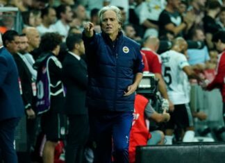 Fenerbahçe'de Jorge Jesus şaşırtmadı! 7. maçına da farklı on birle çıktı