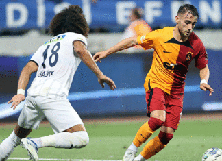 Galatasaray'da Yunus Akgün'e Fransa ve ABD'den teklif