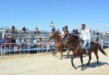 Side Rahvan At Yarışları'na yoğun ilgi