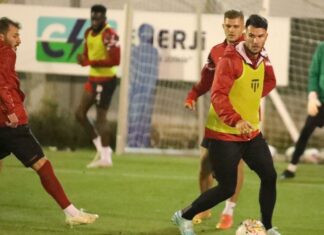 Sivasspor, Antalyaspor'a hazırlanıyor