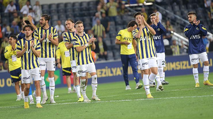 Fenerbahçe'de sıcak gelişme! Menajeri İstanbul'a davet edildi