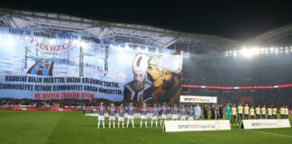 Trabzonspor – Fenerbahçe maçında görsel şölen!