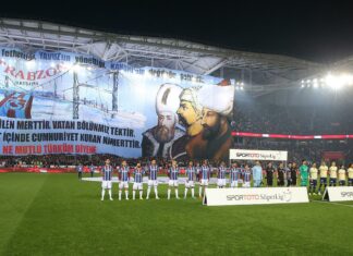 Trabzonspor – Fenerbahçe maçında görsel şölen!