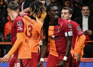 Galatasaray-İstanbulspor maçında Bafetimbi Gomis şov!