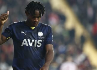 Fenerbahçe'de Michy Batshuayi seriye taktı!