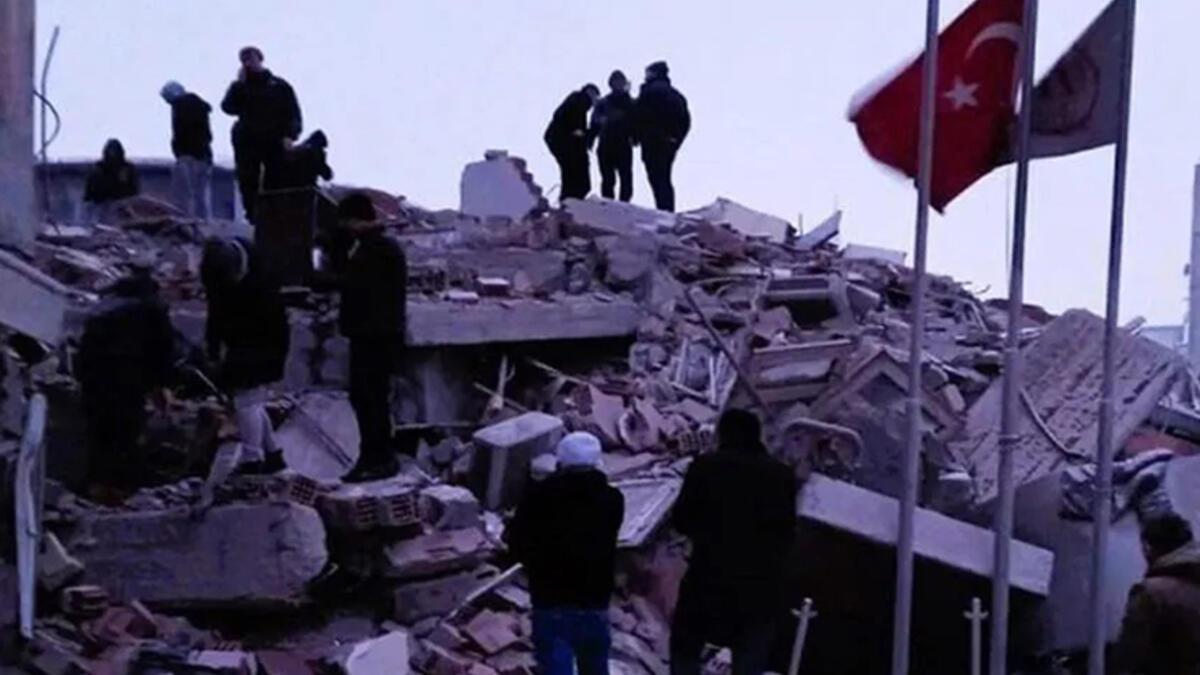 Deprem sonrası Malatya’da voleybolcular enkaz altında kaldı! – Voleybol Haberleri