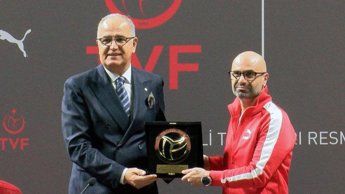 Türkiye Voleybol Federasyonu’na yeni sponsor! İmzalar atıldı – Voleybol Haberleri