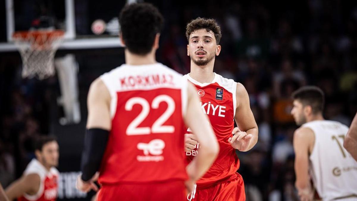 (ÖZET) Türkiye – Bulgaristan maç sonucu: 104-66 | İki maçta toplam 65 sayı fark! – Basketbol Haberleri
