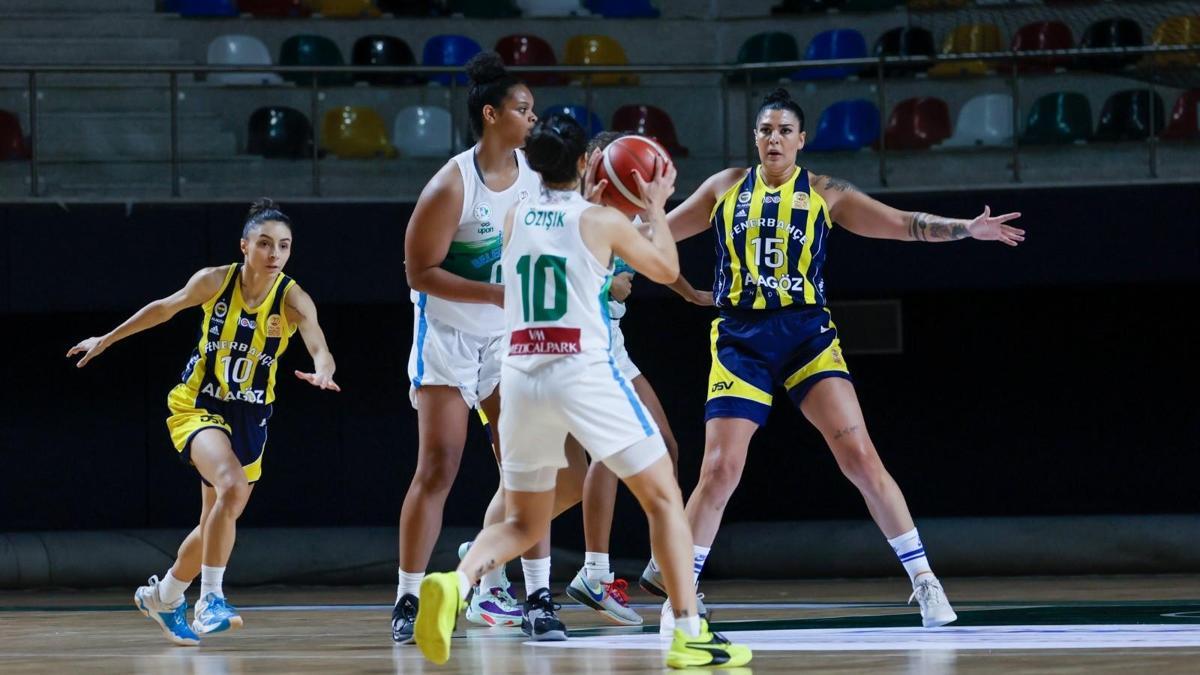 İzmit Belediyespor-Fenerbahçe maç sonucu: 70-75 – Basketbol Haberleri