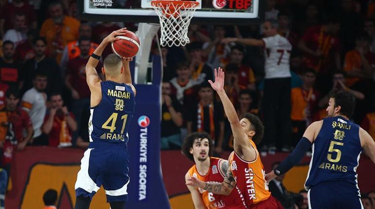 (ÖZET) Galatasaray Ekmas - Fenerbahçe Beko maç sonucu: 62-74 | Potada derbi Fenerbahçenin