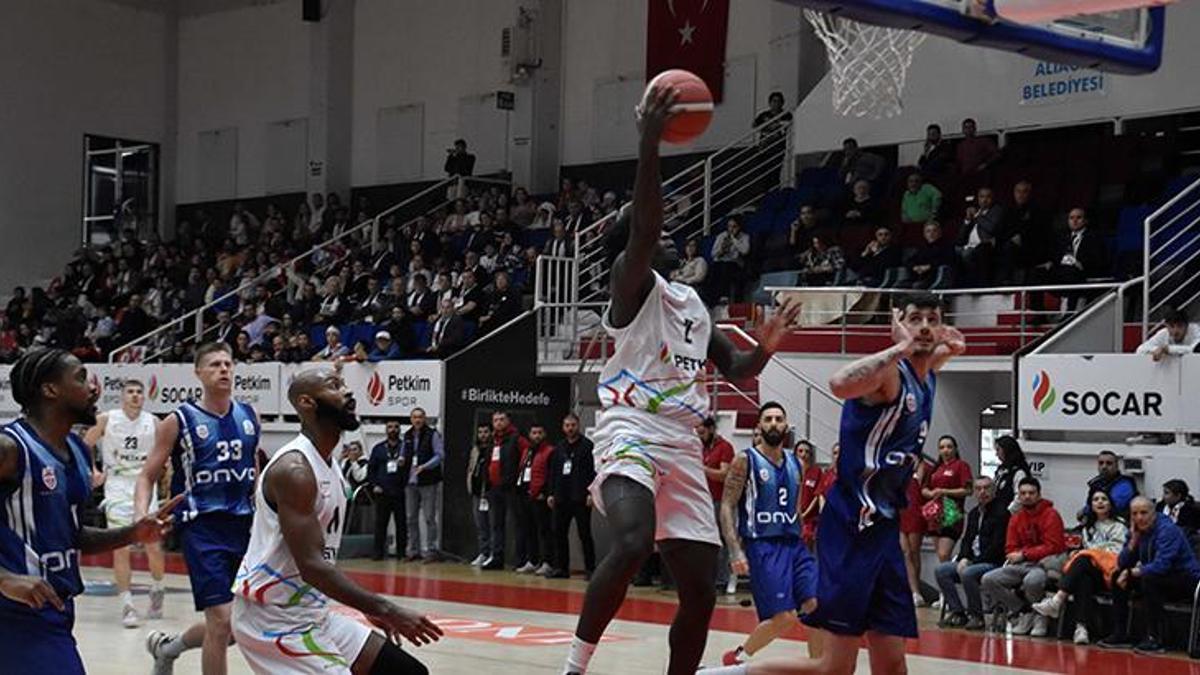 Aliağa Petkimspor’dan Büyükçekmece’ye geçit yok – Basketbol Haberleri