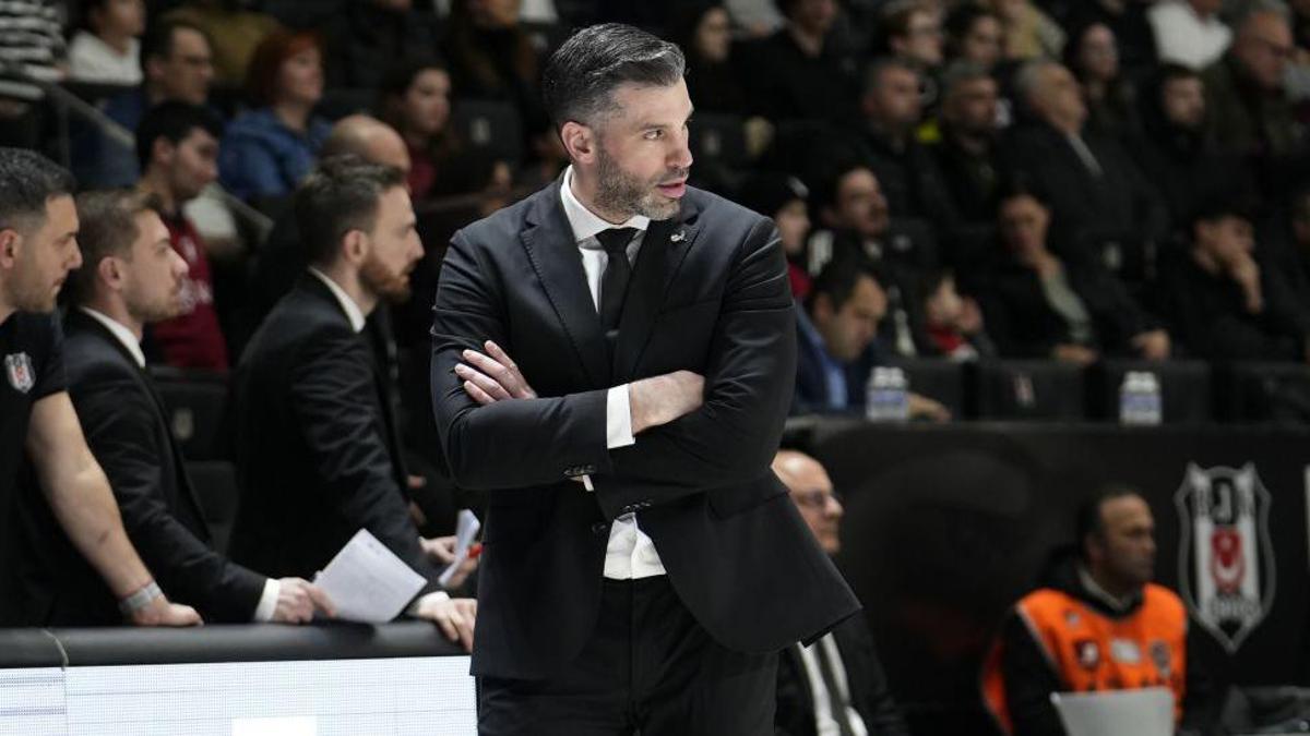 Beşiktaş’tan Dusan Alimpijevic açıklaması: Kendisi uyarılmıştır! Eleştiri sınırlarının aşılmasına izin vermeyeceğiz – Basketbol Haberleri
