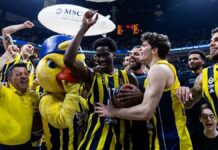 Fenerbahçe Beko’da tarihi performansı sonrası Nigel Hayes-Davis: Kendimle gurur duyuyorum – Basketbol Haberleri