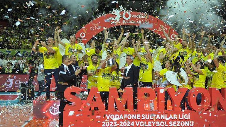 Sultanlar Liginde şampiyon Fenerbahçe Opet Eczacıbaşına set vermedi