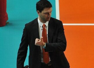 Eczacıbaşı Dynavit’te büyük sürpriz Ferhat Akbaş açıkladı! Plummer’ın sakatlığı sonrası… – Voleybol Haberleri