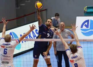 Arkas Spor, evinde avantajlı skoru alamadı – Voleybol Haberleri