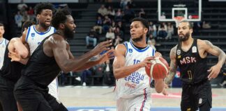 Anadolu Efes – Mersinspor maç sonucu: 102-83 – Spor Kral Gazetesi Basketbol Haberleri